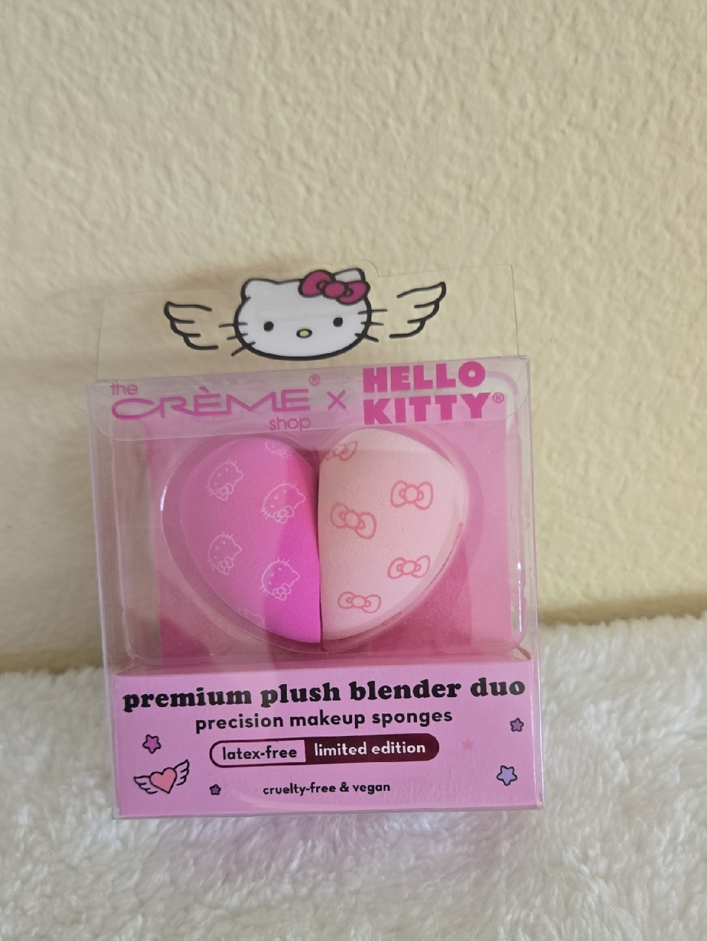 The Crème Shop x Hello Kitty Pink Plush Blender Duo - Precision Makeup Sponges